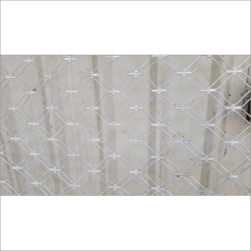 Aluminium Mesh Grill - Alloy Construction | Rust Resistant, High Mechanical Strength, Ideal for Fencing and Decorative Applications