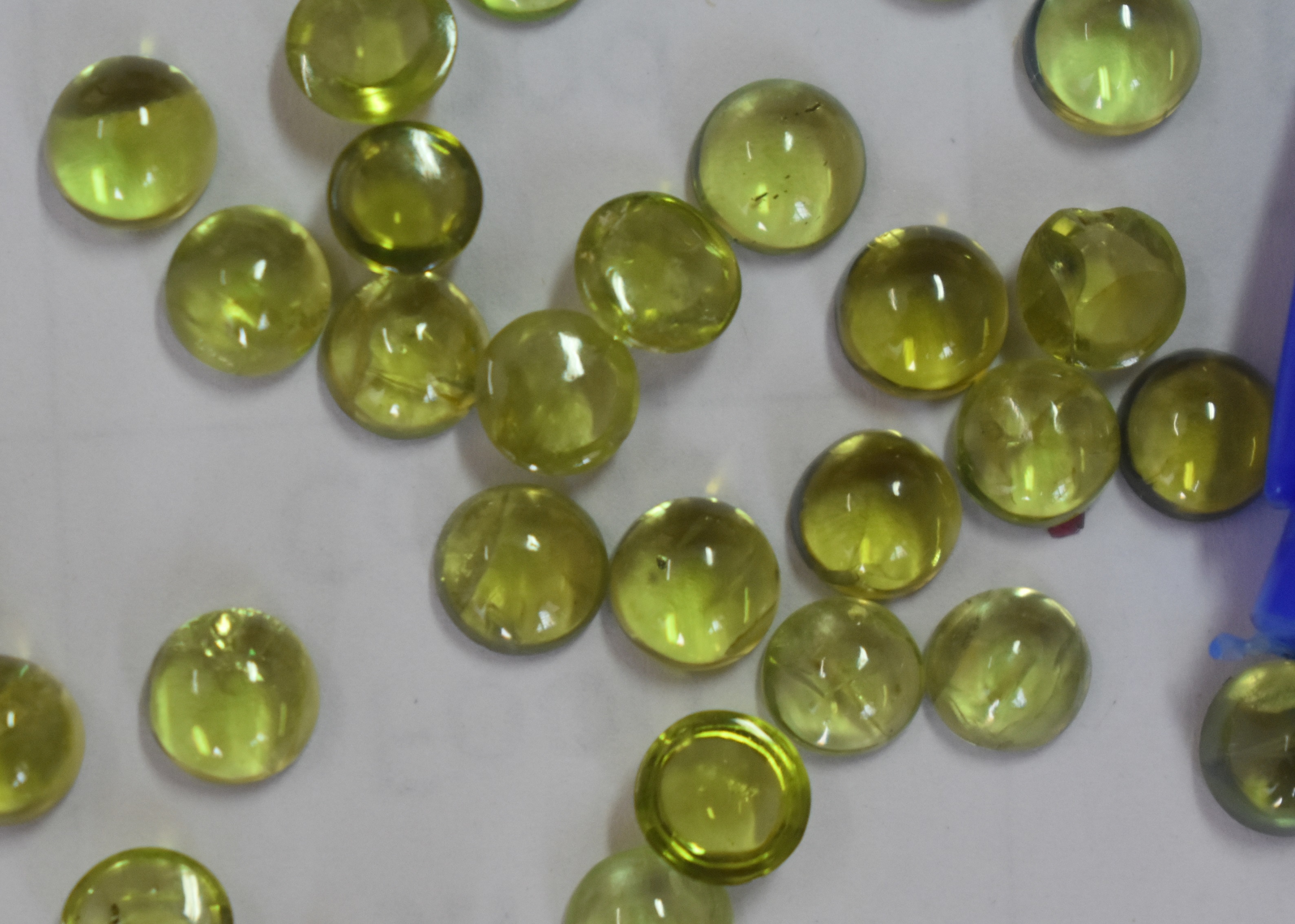 Peridot Cabutions Polished Stone - Round 5-7mm, Olive-green Cabochon Gemstone | Perfect For Jewelry Making & Decorative Crafting