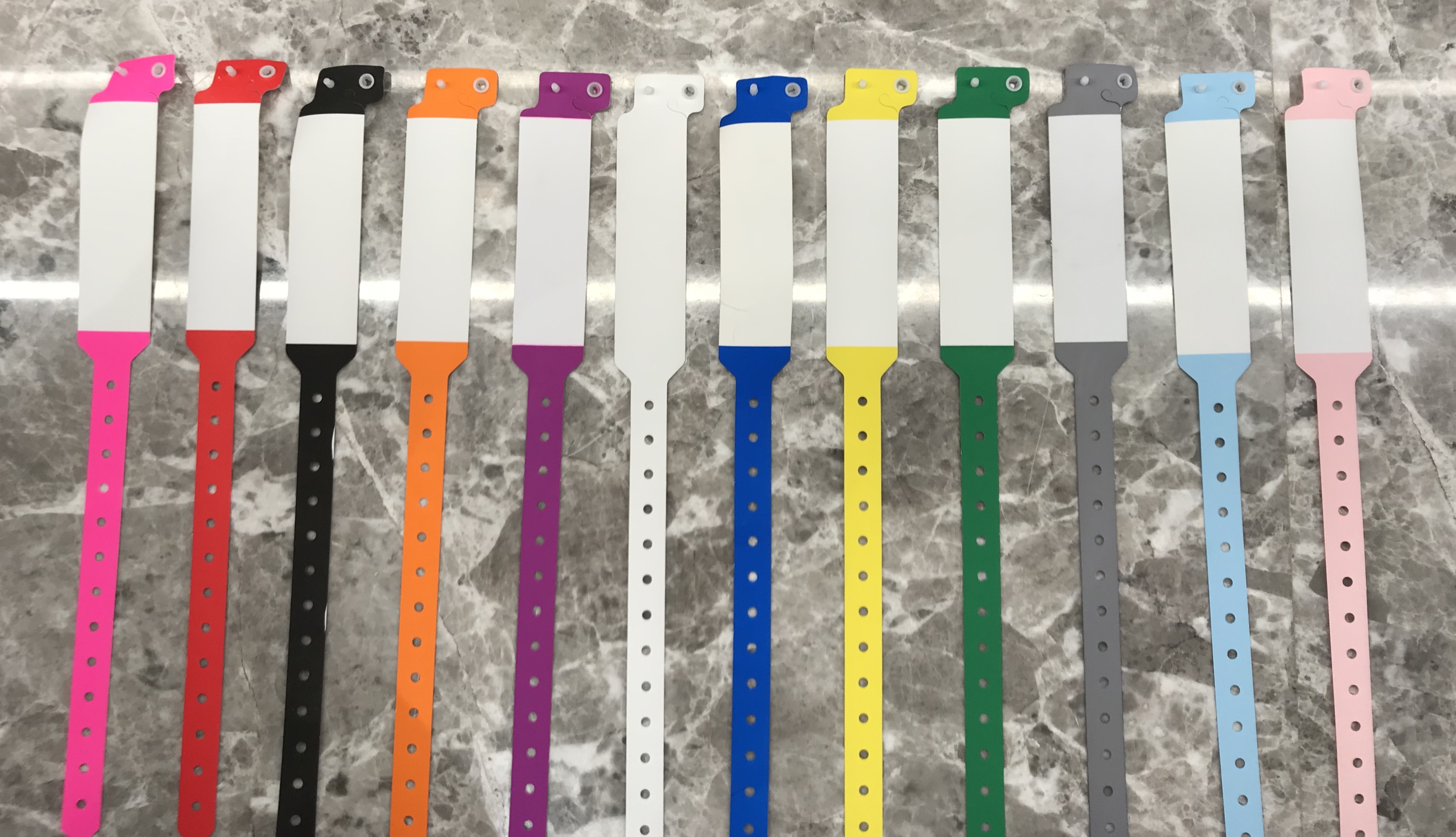 Adult Bracelet Id Bands - Plastic Material, All Colors Available | Manual Operation, Portable Design, Latest Technology For Patient Identification