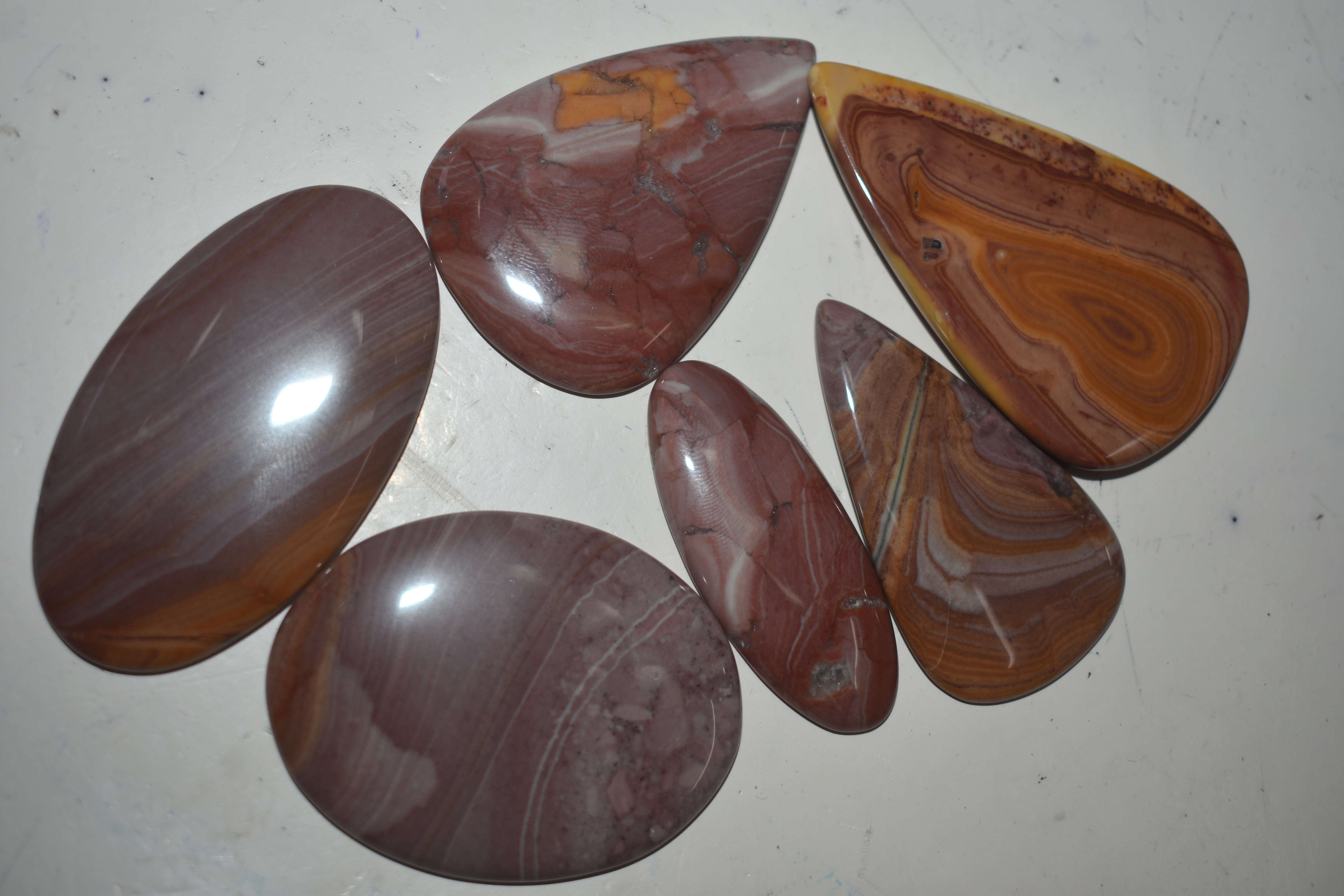 Jesper Polished Stone