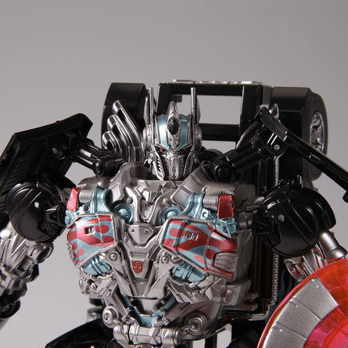 Transformers Advanced Black Knight Optimus Prime