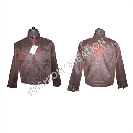 चमड़े की धुलाई जैकेट