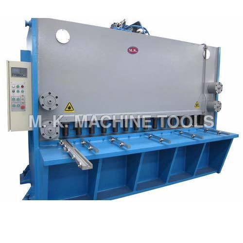 Heavy Duty Hydraulic Shearing Machine - Automatic Operation, Hydraulic Type | Best Manufacturer & Supplier