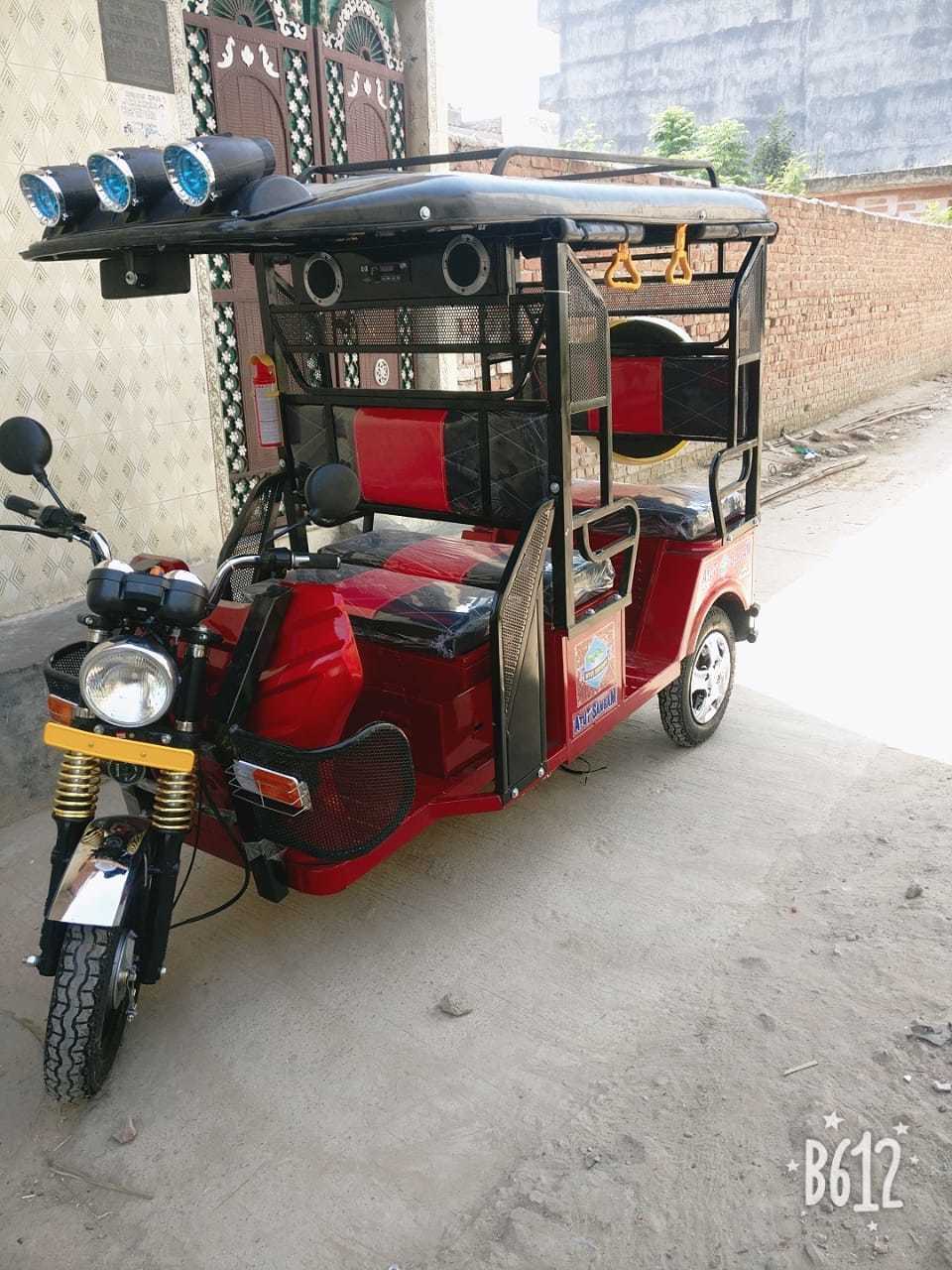 Atut Sangam Battery Rickshaw Operated