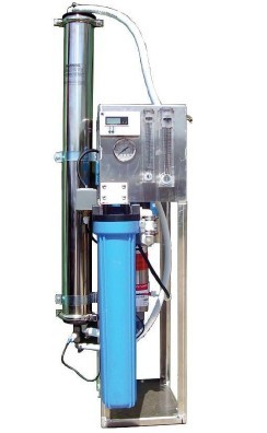 एकल झिल्ली के साथ वाणिज्यिक आरओ