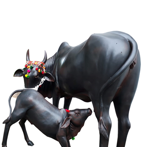 फाइबर गाय की मूर्ति