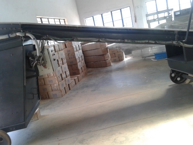Truck Loading And Unloading Machines Load Capacity: 36 Tonnes Per Hour Metric Ton
