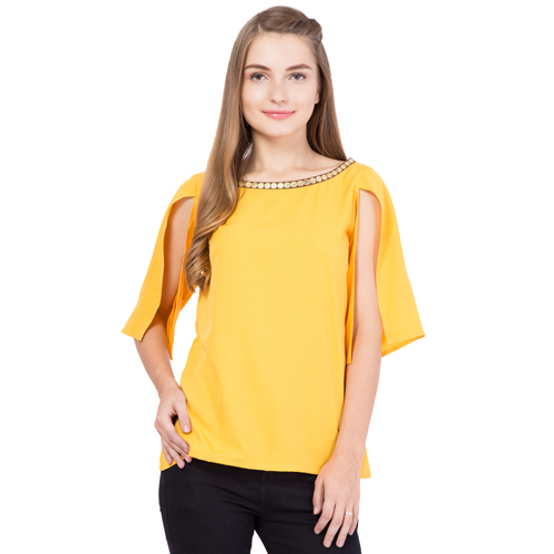 महिलाओं के लिए पीला कढ़ाई वाला स्लिट टॉप