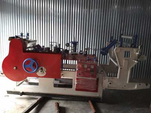 Paper Bag Making Machine - Metal, Paper Bag Sizes 2-6 Inches Width, 4-11 Inches Length | Red And White, 220-240 Volt, 500-1000 Kg Weight