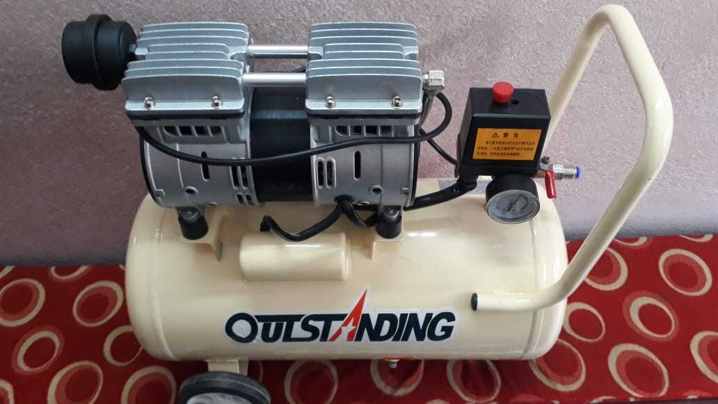 Silent Air Compressor - 30 Ltr | 0.55 Hp & 0.75 Hp, Oil-free, Super Silent, Energy Efficient, Compact Design, 1 Year Servicing Cost Free