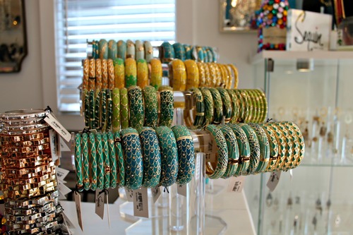 Sequin Bangles - Durable Alloy Material, Adjustable Size , Eye-Catching Sparkle and Versatile Fashion Accessory