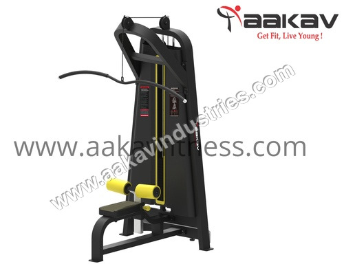 Lat Pull Down X1 Aakav Fitness