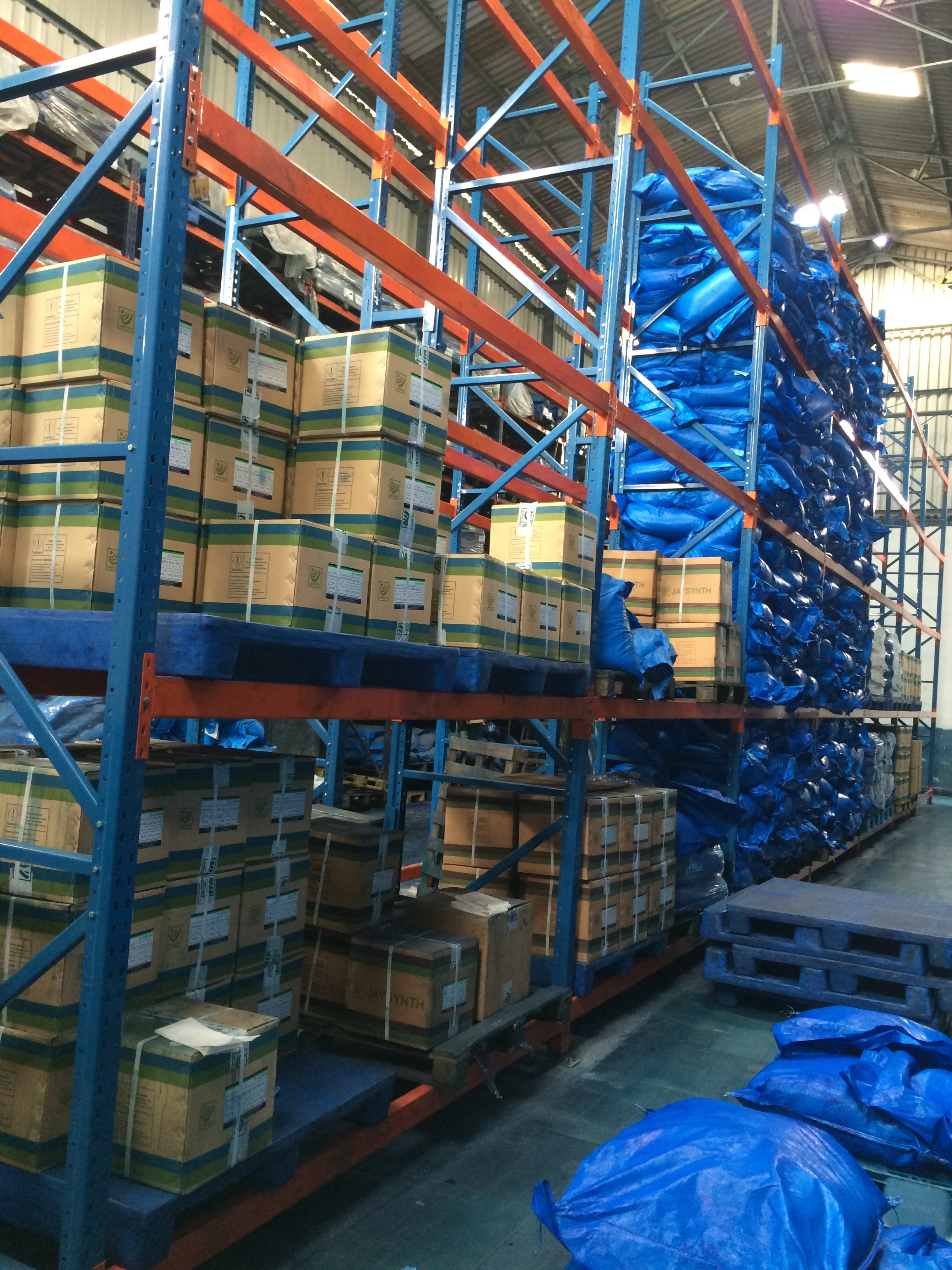 Heavy Duty Racks - Steel, Customizable Dimensions, Powder Coated | High Capacity, Adjustable Shelves, Easy Assembly, Durable