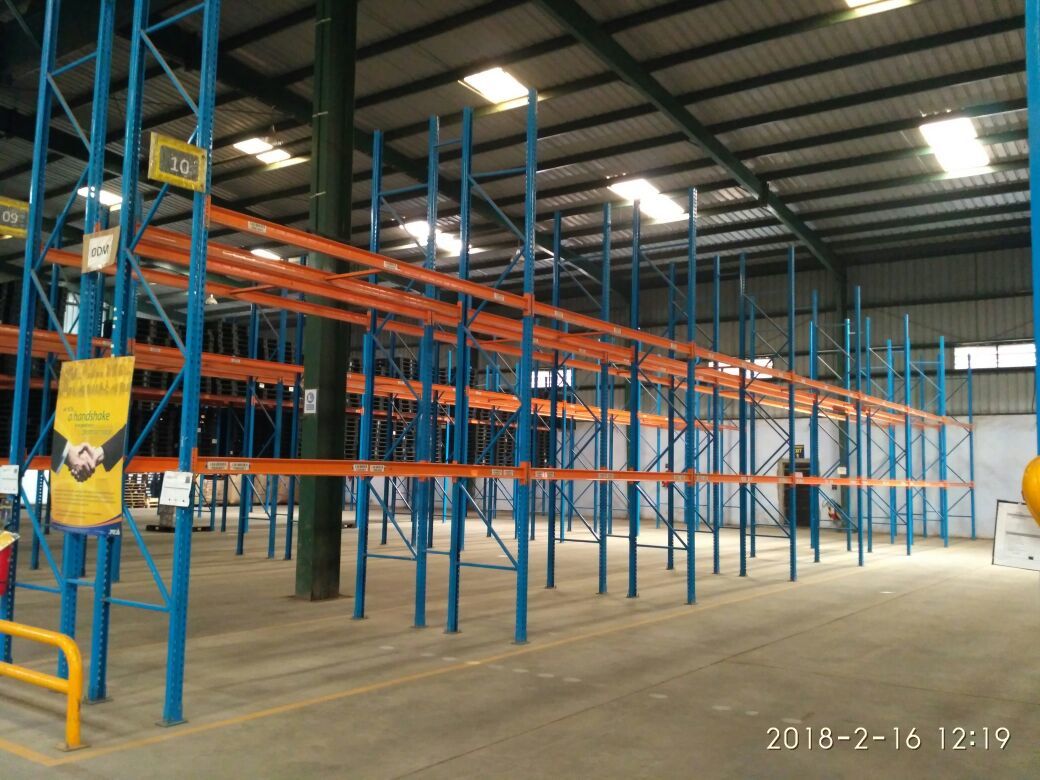 Heavy Duty Racks - Steel, Customizable Dimensions, Powder Coated | High Capacity, Adjustable Shelves, Easy Assembly, Durable