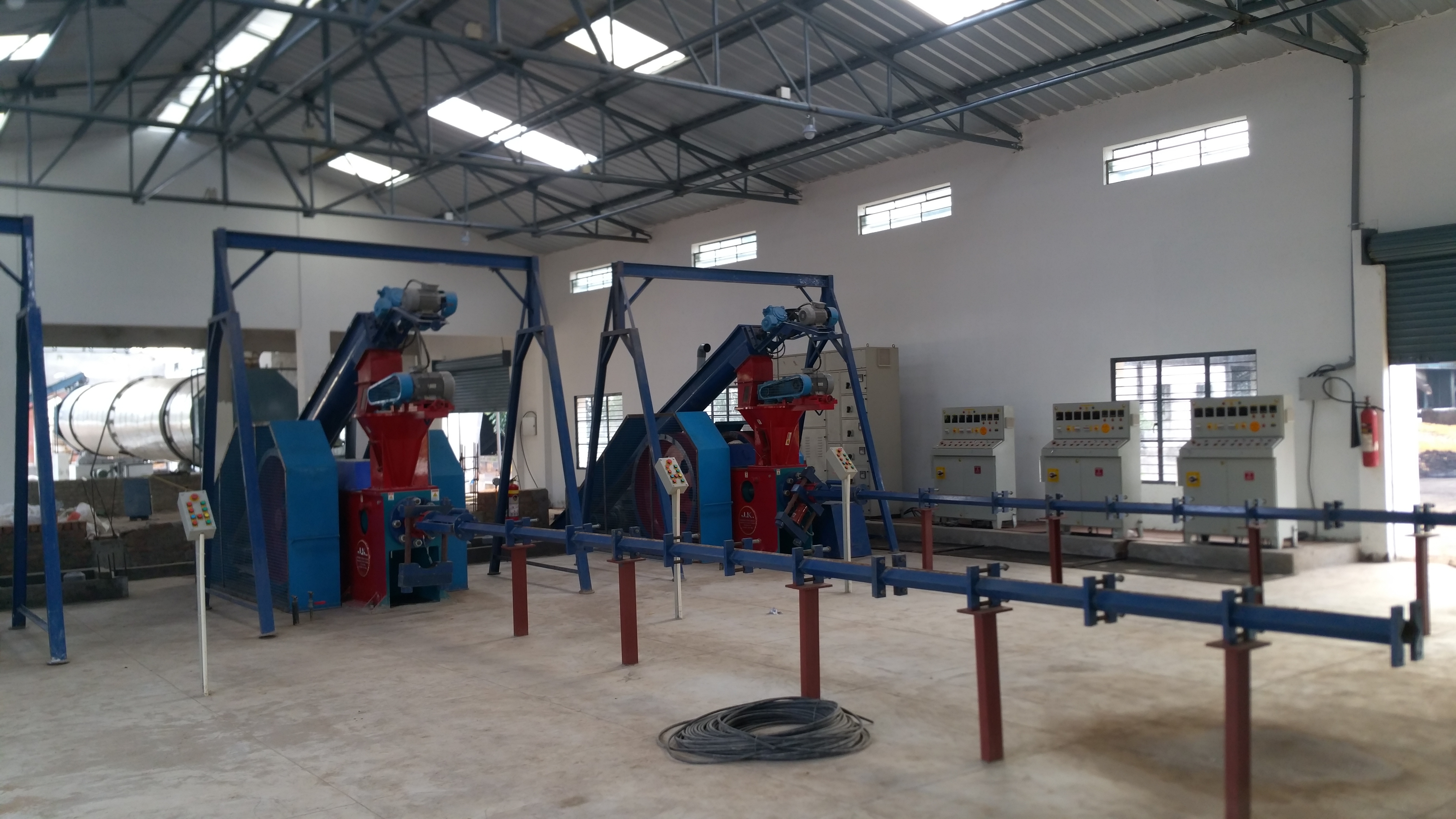 Biomass Briquette Machine Briquette Size: 90mm