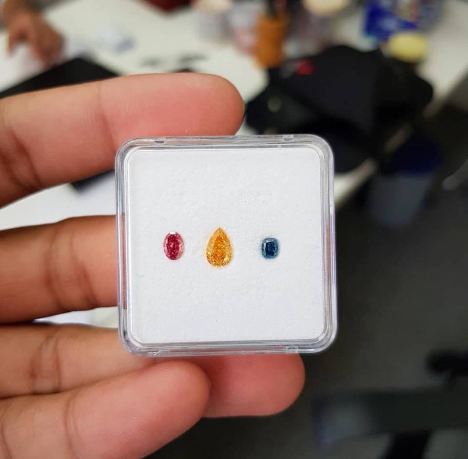 Fancy Diamond Diamond Carat: .50 Carat