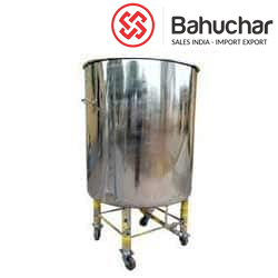 Stainless Steel Storage Tank - Customized Dimensions for Industrial Use | Spacious, Leak Proof, Unmatched Quality
