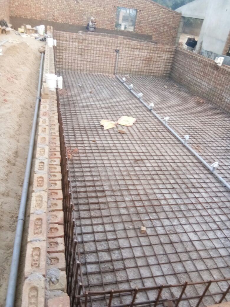 Swimming Pool Construction Contractor
