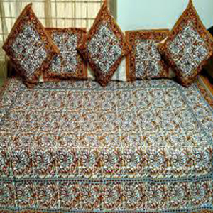 प्रिंटेड दिवान बेड शीट
