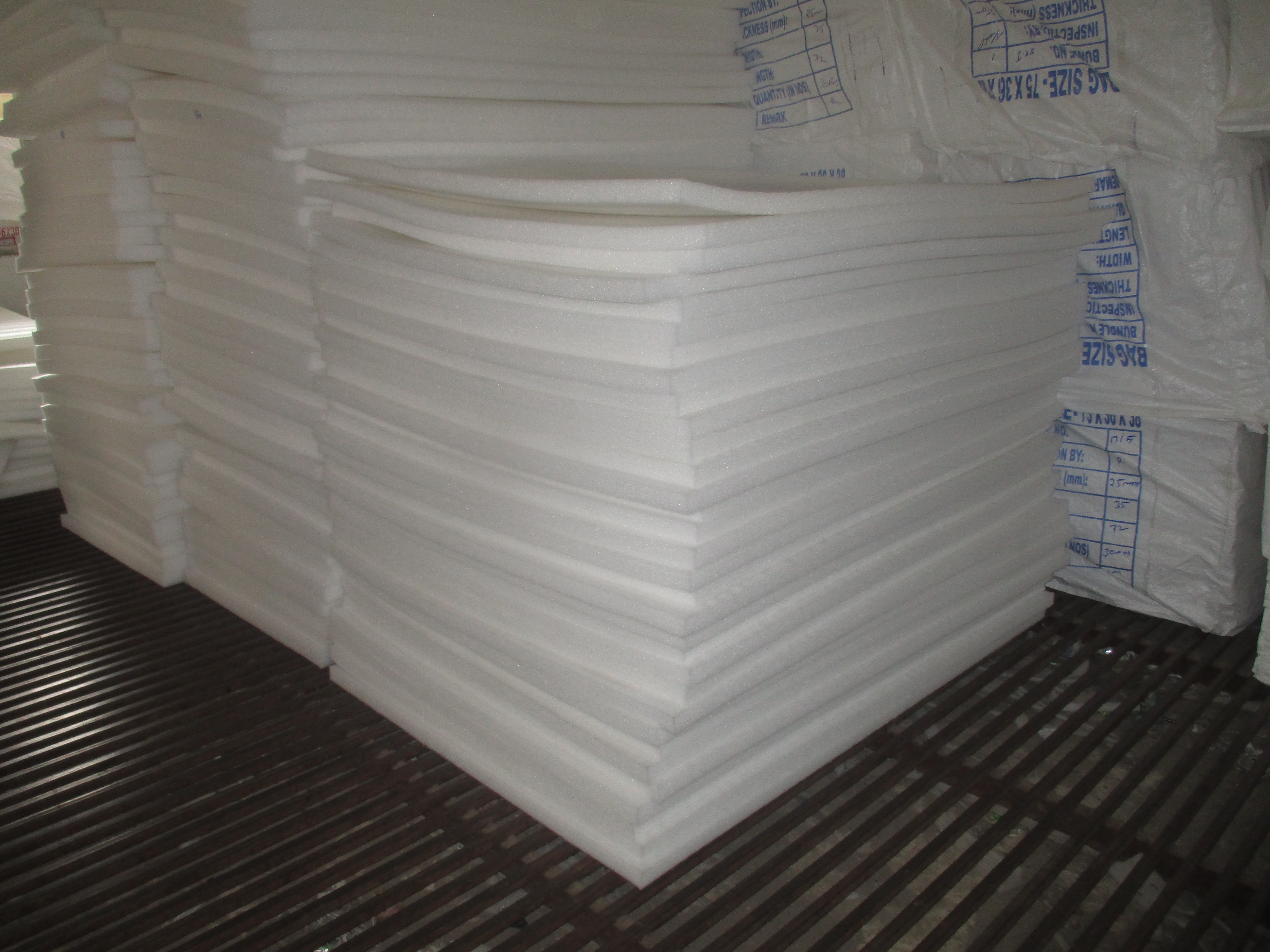 Epe Foam Sheet - Durable Material For Packaging And Mattress Use | Lightweight Flexible Shock Absorbing
