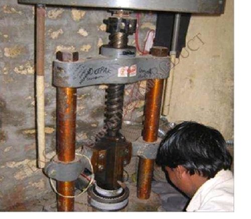 मैनुअल पेपर प्लेट मशीन
