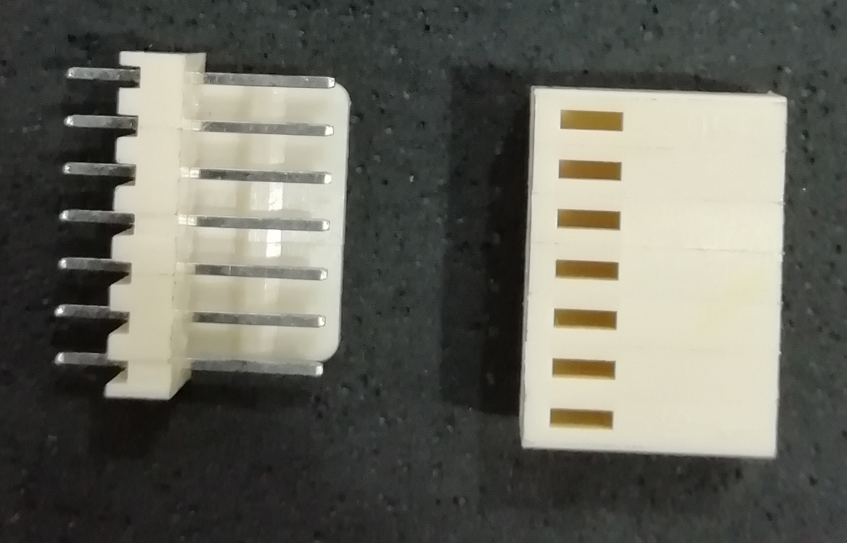 Young Yak Yy 1600 ( Relimate )