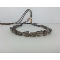 ब्राउन नेचुरल स्मोकी क्वार्ट्ज़ फ़ेसेटेड नगेट्स बीड्स नेकलेस 15 इंच लंबा