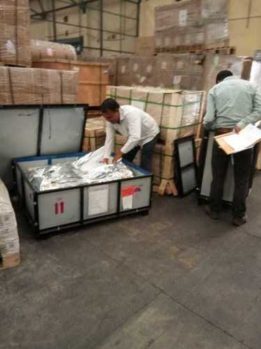 कार्गो लॉजिस्टिक सेवाएँ
