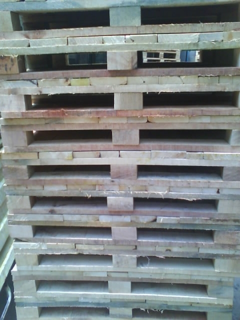 Medium Size Wooden Pallets