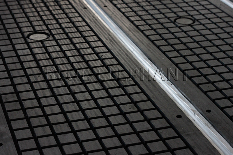 Black Mdf Sponge Carton Rubber Cnc Oscillating Knife Cutting Machine