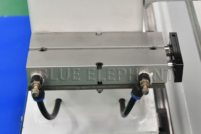 Blue Fully Automated Wood Cnc Furniture Making Machine