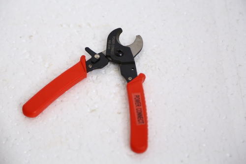 Crimping Tool - 250-500 Grams, Red Color For Fitting Applications