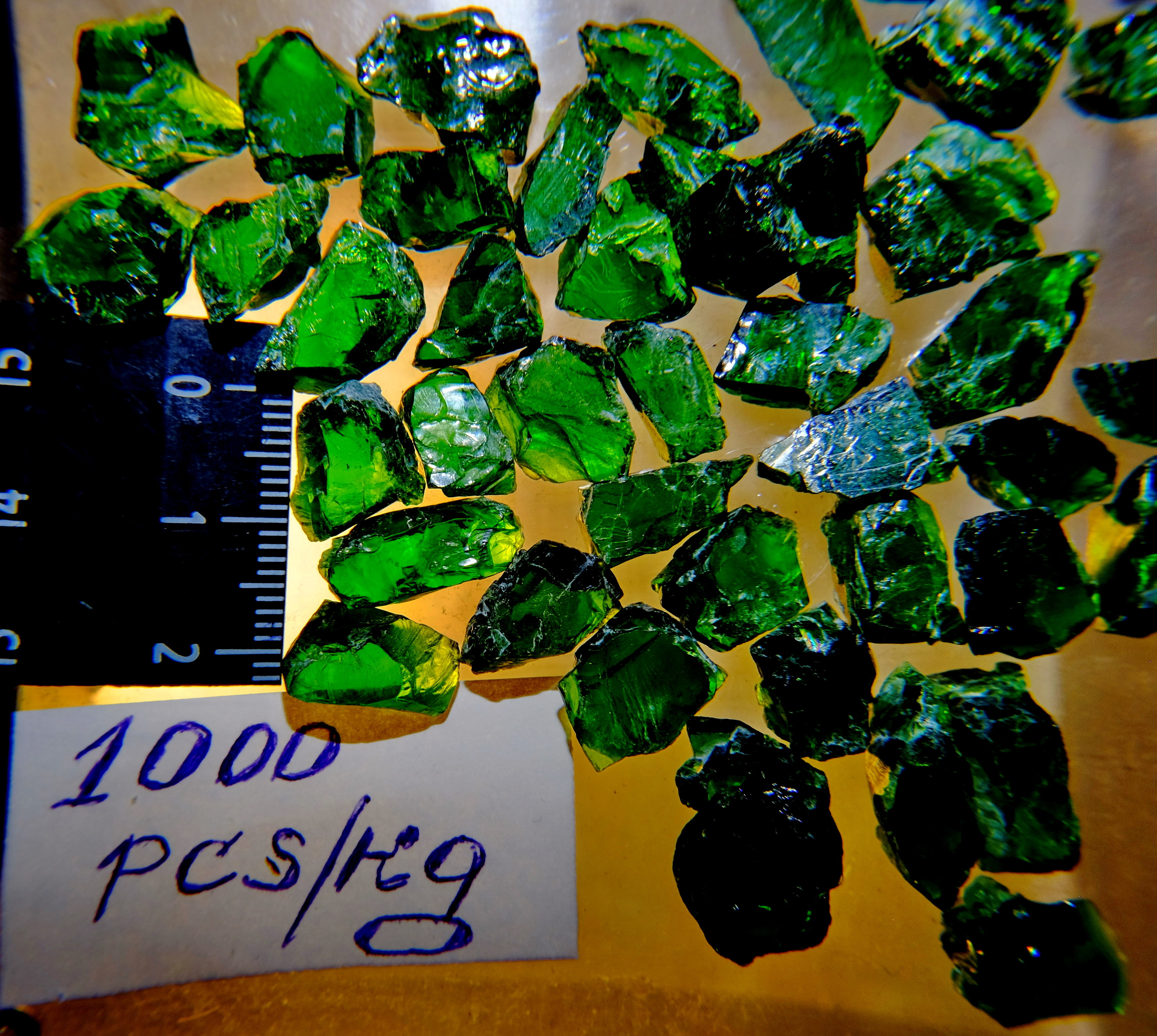 Gemstone Chrome Diopside Rough Hq 1000