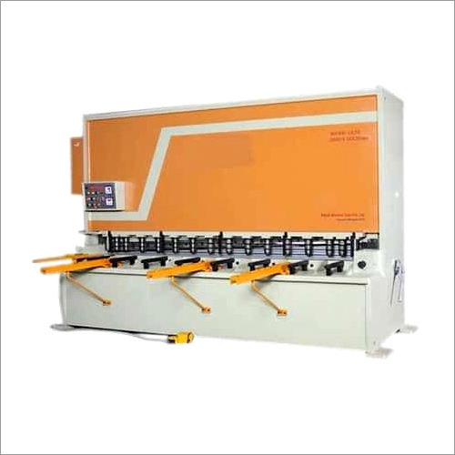 HYDRAULIC SHEARING MACHINE