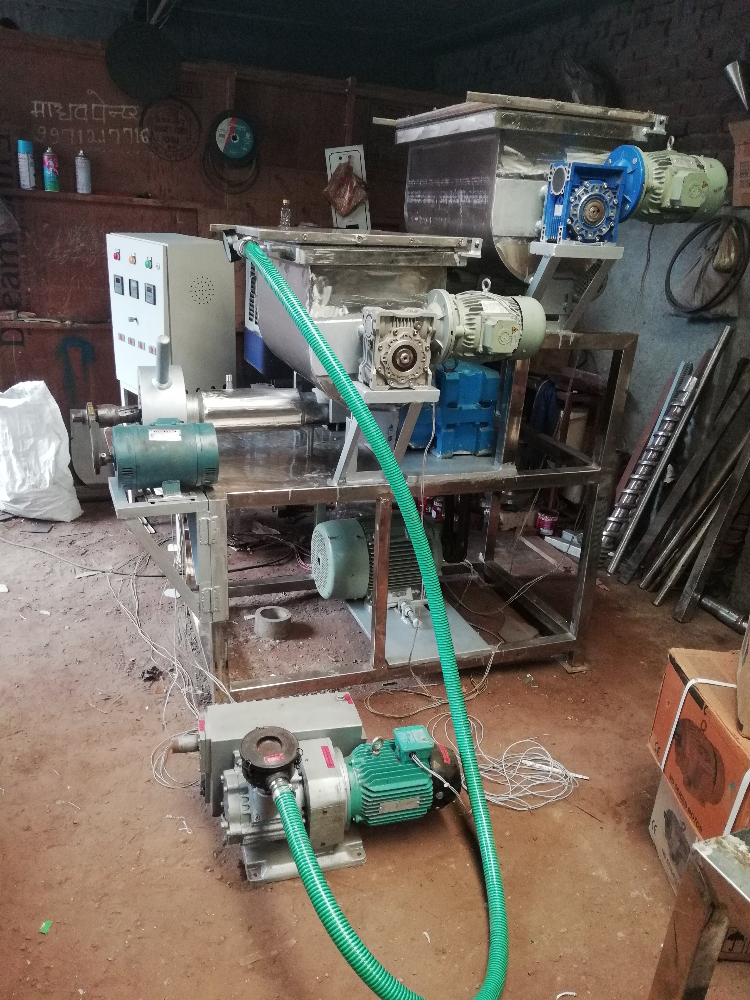 Pasta Extruder