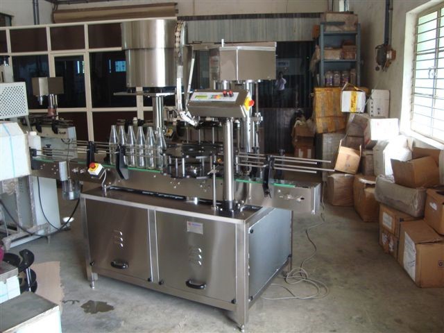 Four Head Bottle Ropp Capping Machine