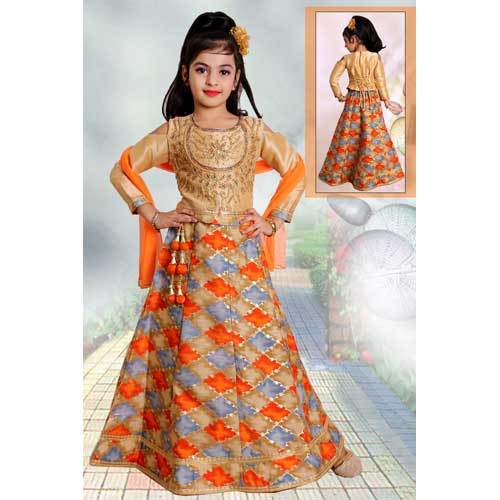 लड़कियों का डिज़ाइनर लहंगा