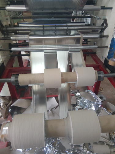 स्लेटिंग मशीन के साथ स्वचालित रोल टू रोल लैमिनेशन