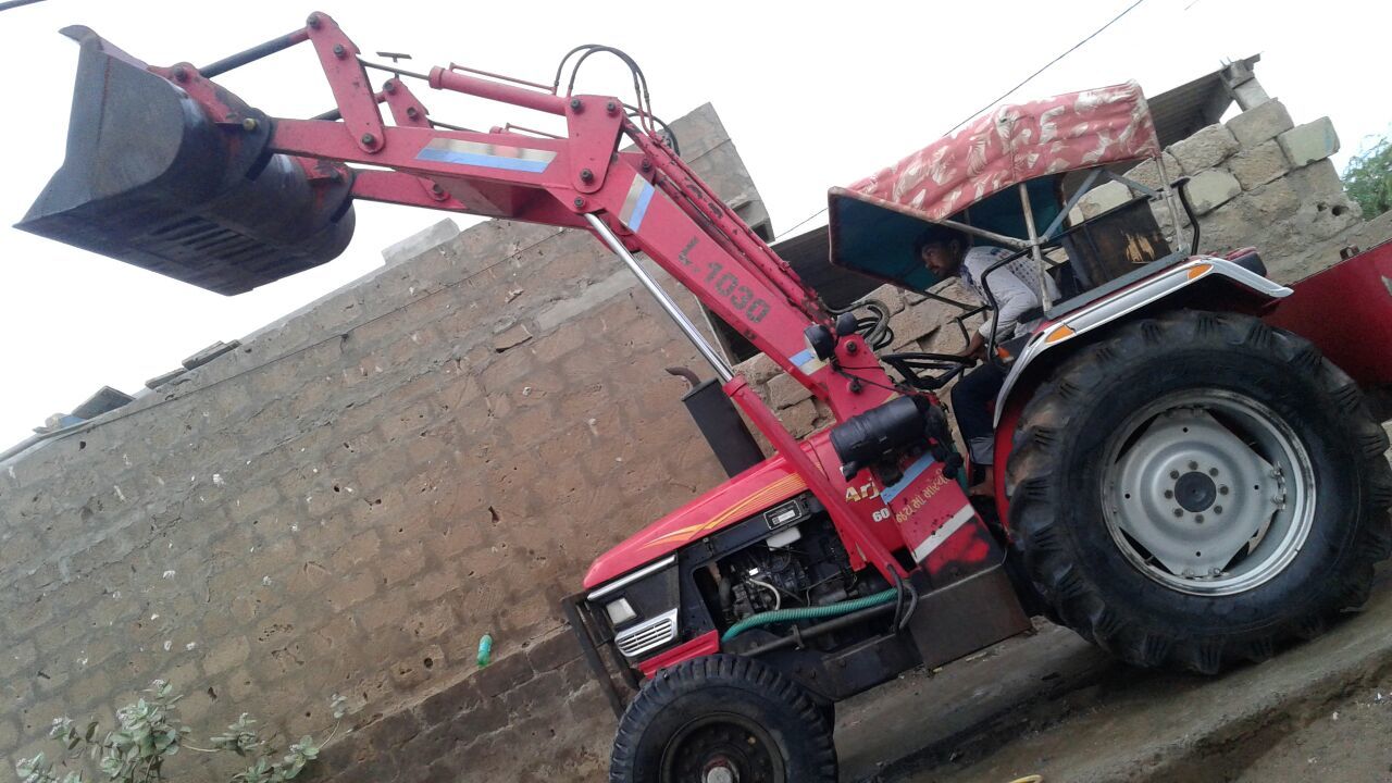 Front Head Loader On All Tractor Parts