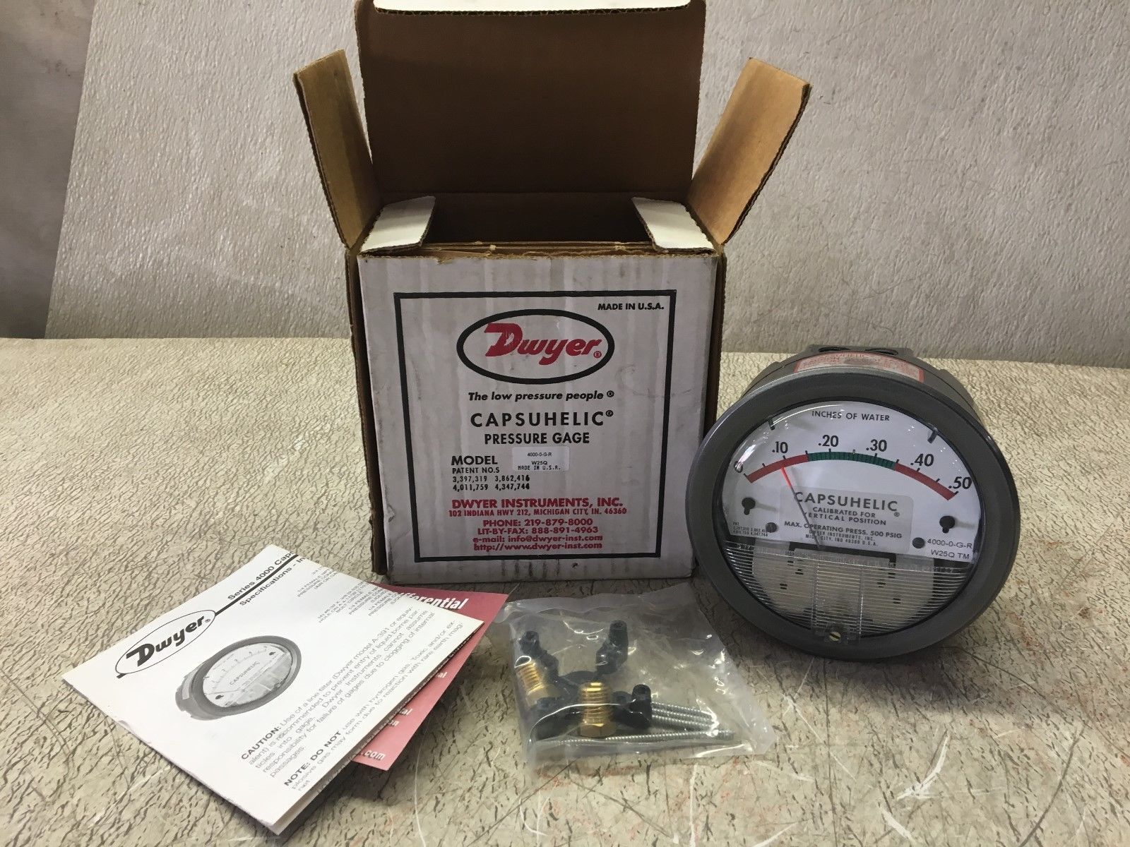 Dwyer 4000-0 Capsuhelic Differential Pressure Gauge