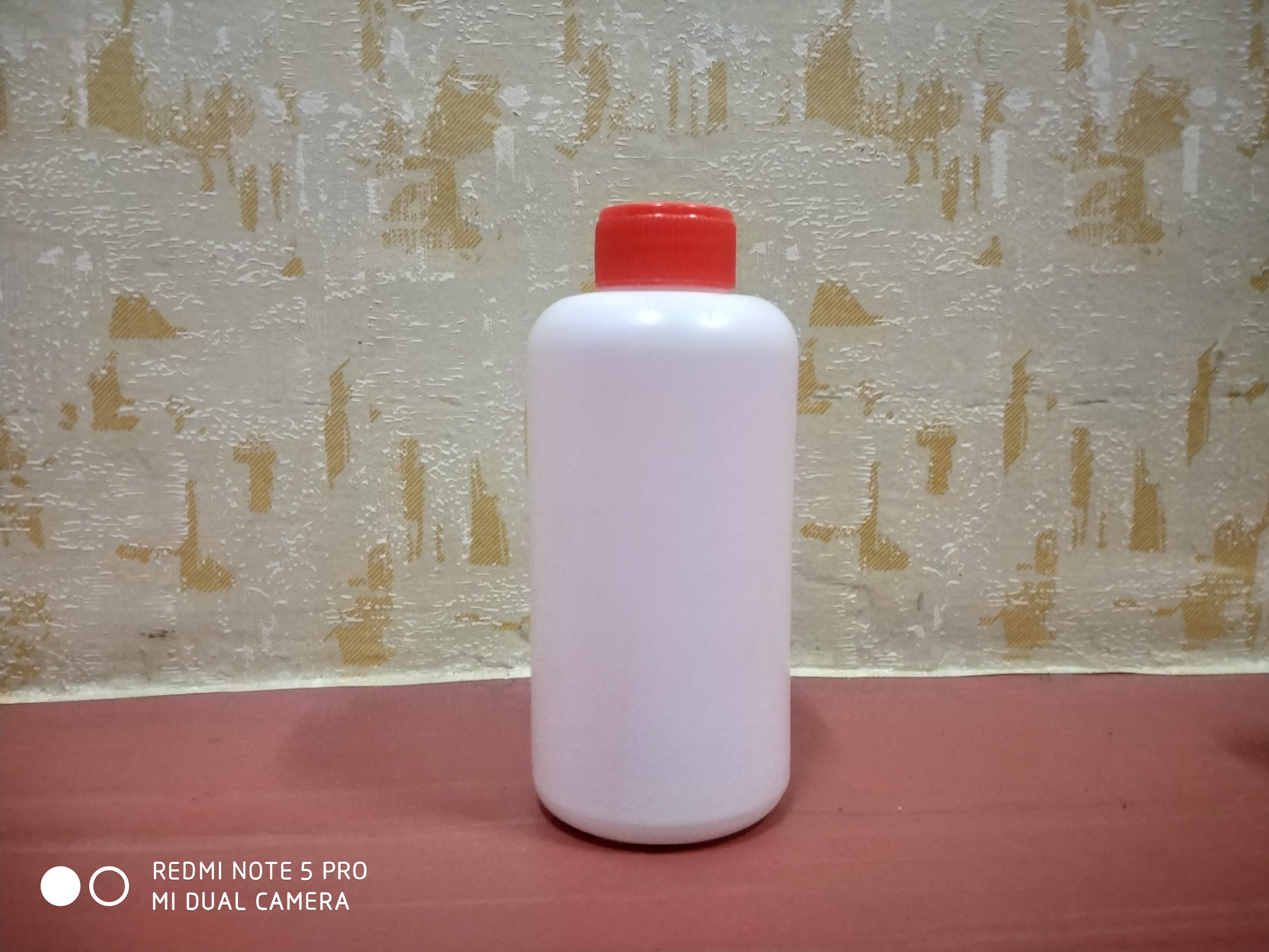 Stainer Bottles - Hdpe Material, 15-25 Grams, Milky White Color, Round Shape | Rigid Design With Dropper Dispenser Tip For Easy Flow Control