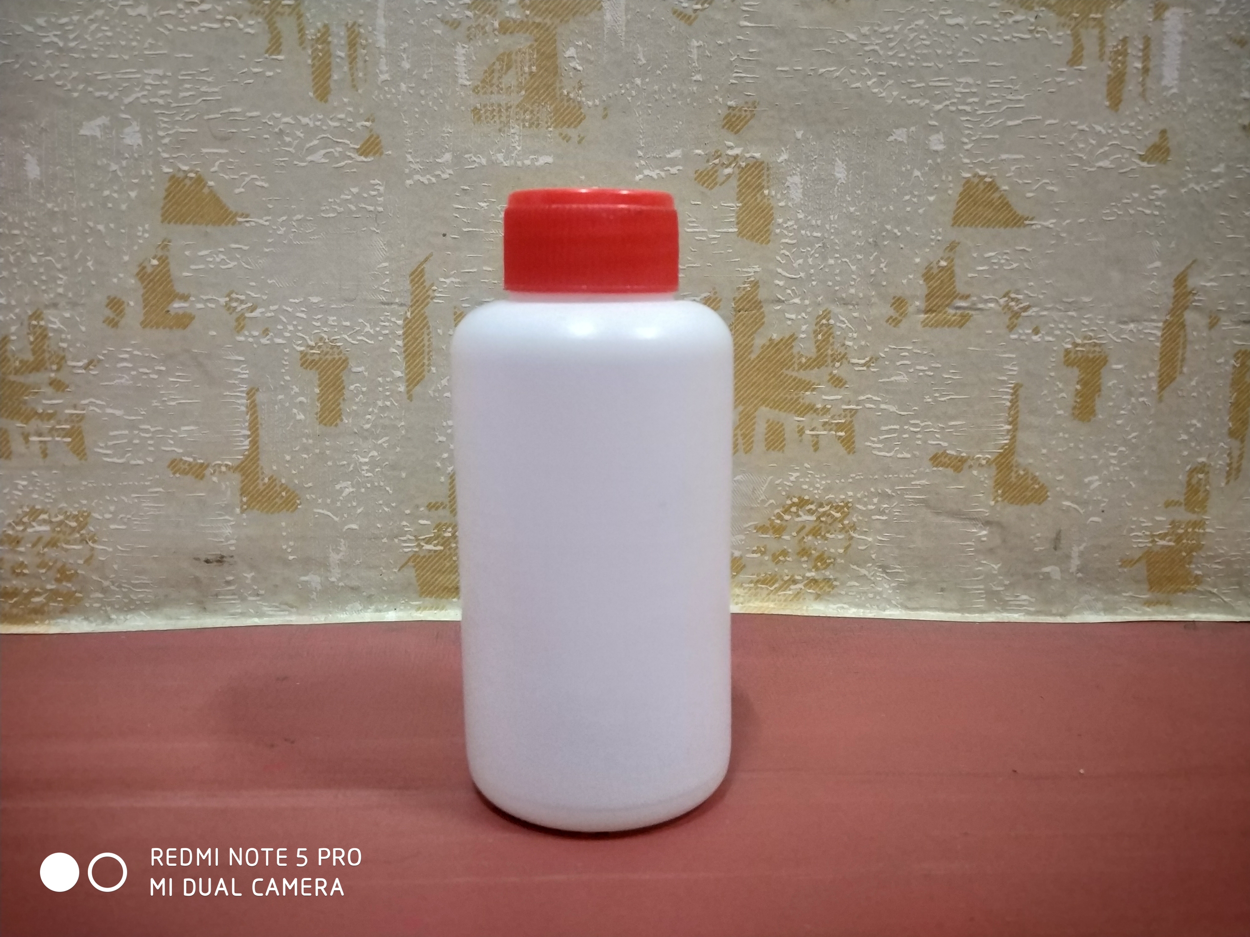 Stainer Bottles - Hdpe Material, 15-25 Grams, Milky White Color, Round Shape | Rigid Design With Dropper Dispenser Tip For Easy Flow Control