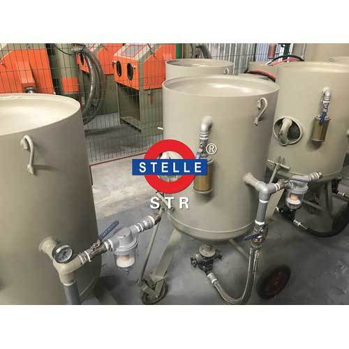 Portable Abrasive Blasting Machine