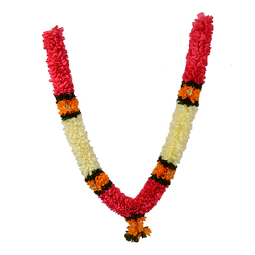 कृत्रिम फूलों की माला