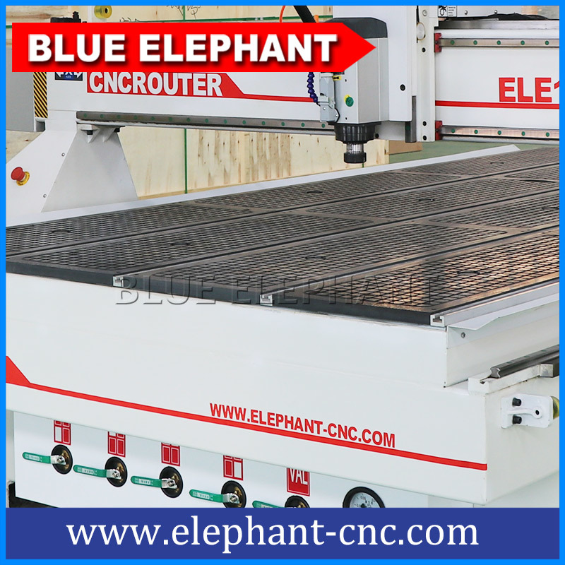 Vacuum Cleaning System 3 Axis 1530 Combination Cnc Router Woodworking Machines For Wood Door Making