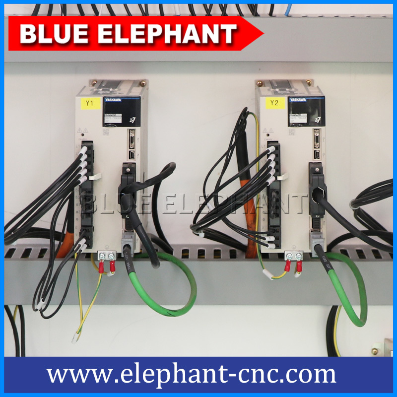 Vacuum Cleaning System 3 Axis 1530 Combination Cnc Router Woodworking Machines For Wood Door Making