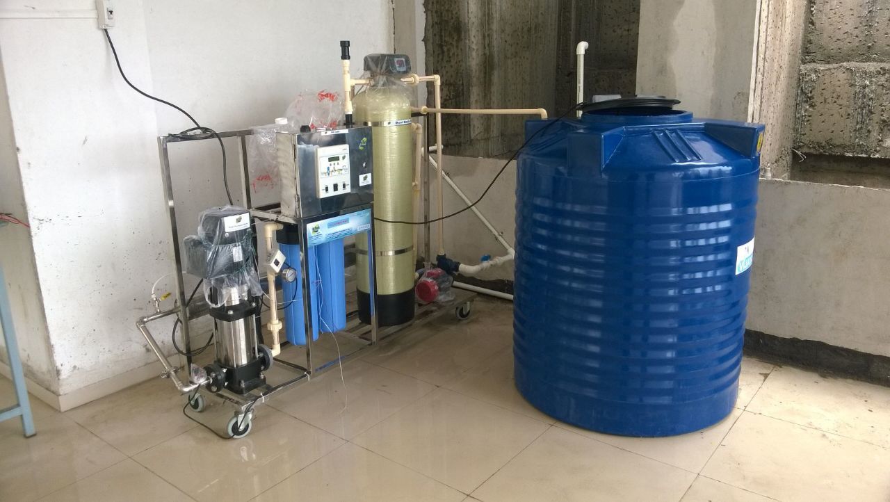 250 Lph Ro System - Material: Stainless Steel