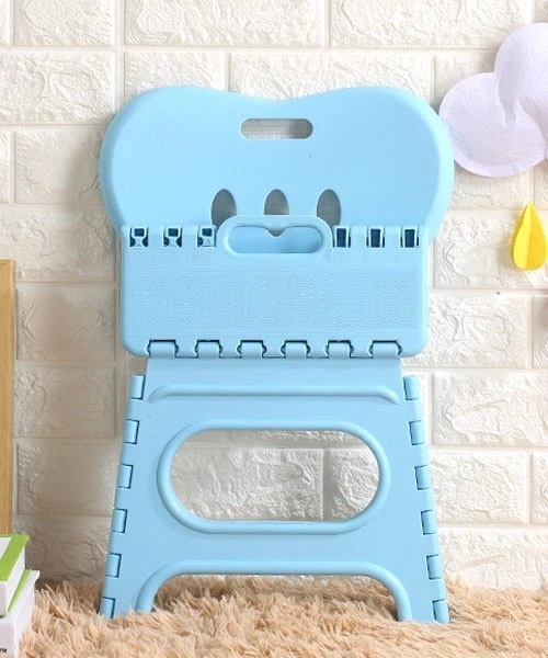 Baby Chair - Plastic, 10x10x10 Inches, Blue | Durable, Lightweight, Foldable, Portable, Easy To Clean, Space-saving With Ergonomic Handle