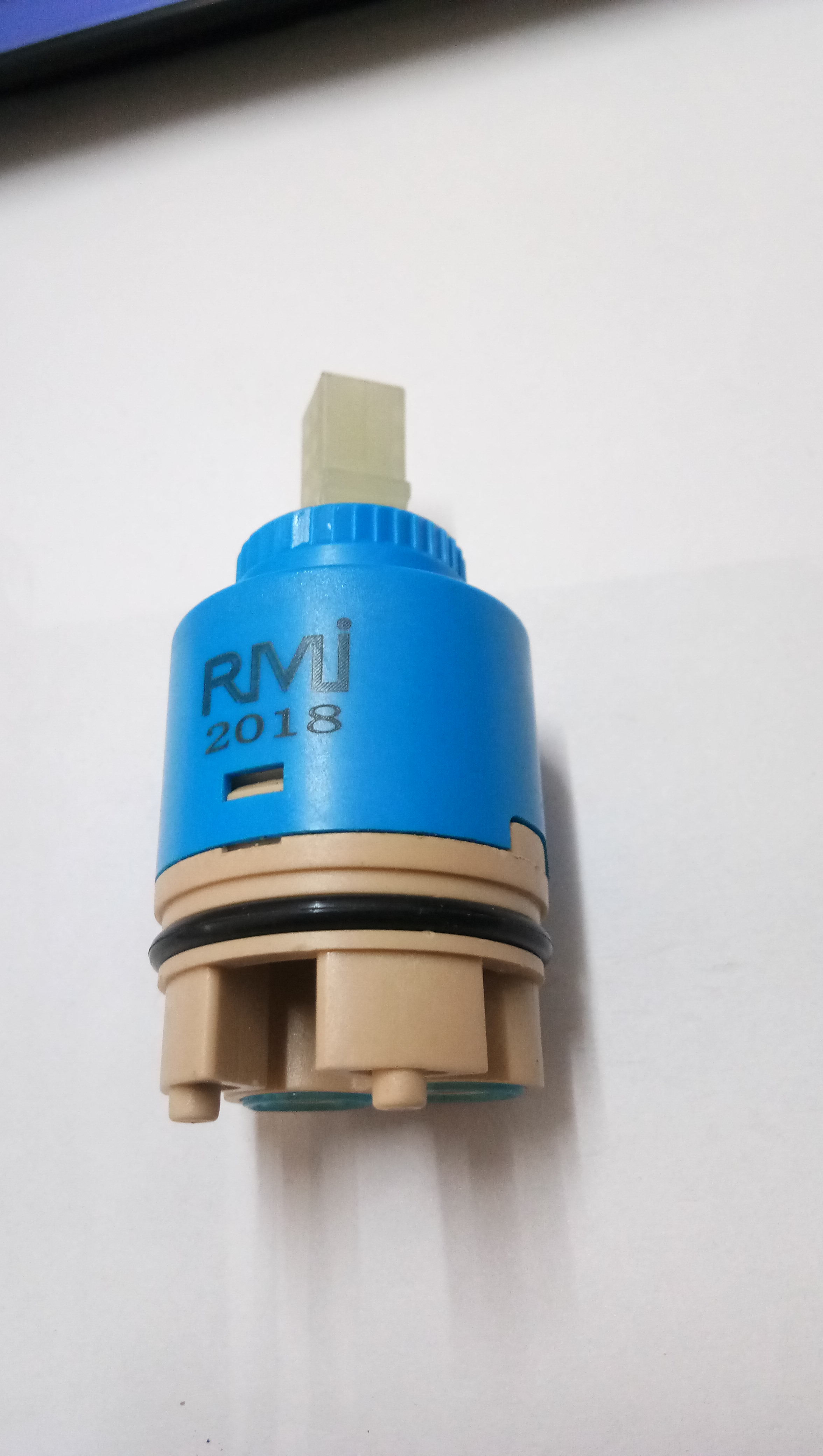 35 Mm Ceramic Cartridge With Leg