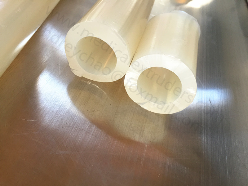 Silicone Rubber Pipe Extruder Machine Capacity: 30-100kg/h Kg/hr